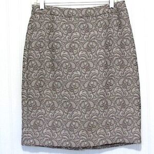 Ann Taylor Silver/Grey Metallic Pencil Skirt, Size 8